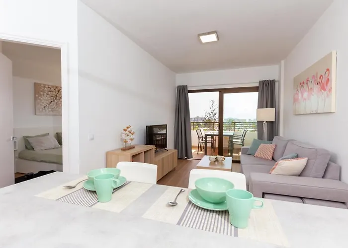 Iguazu Tir24 Floor شقة *